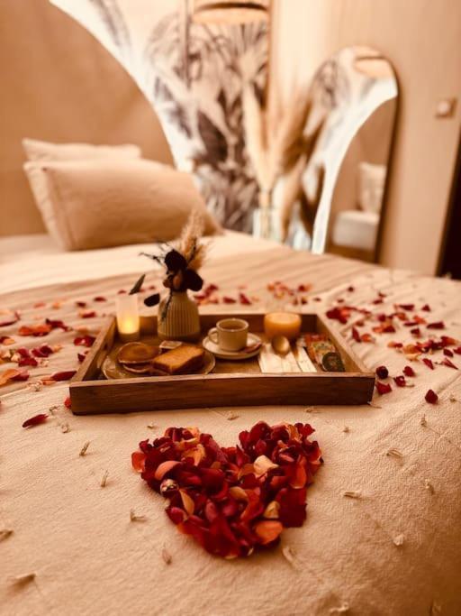 Loveroom, La De L'extase Apartment *