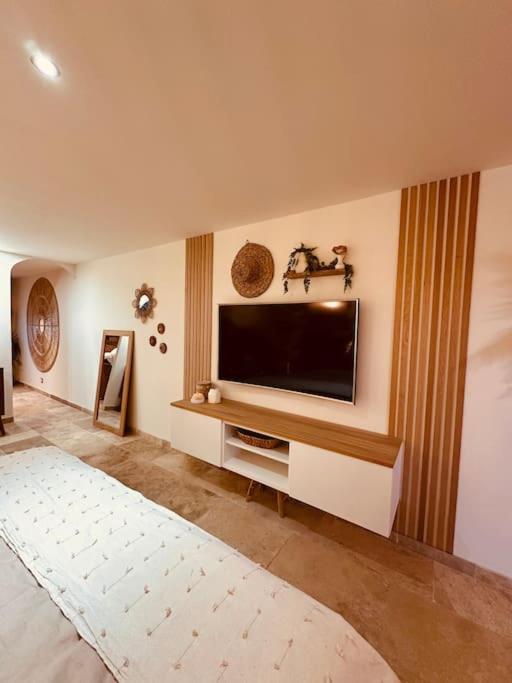 Loveroom, La De L'extase Apartment